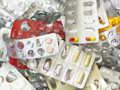 Wyrzucone leki i opakowania po lekach